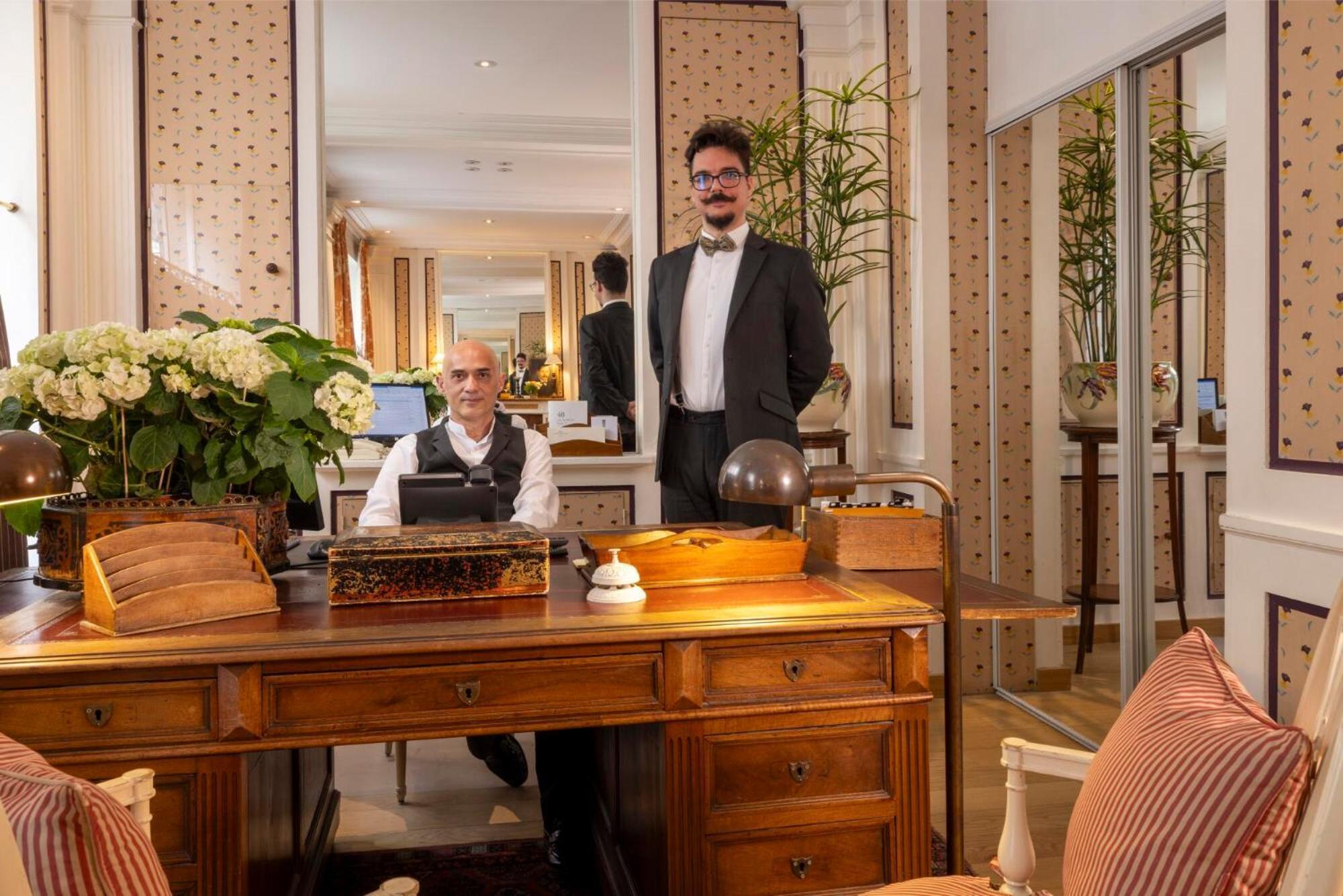 Hotel Le Saint Gregoire Paris Bagian luar foto