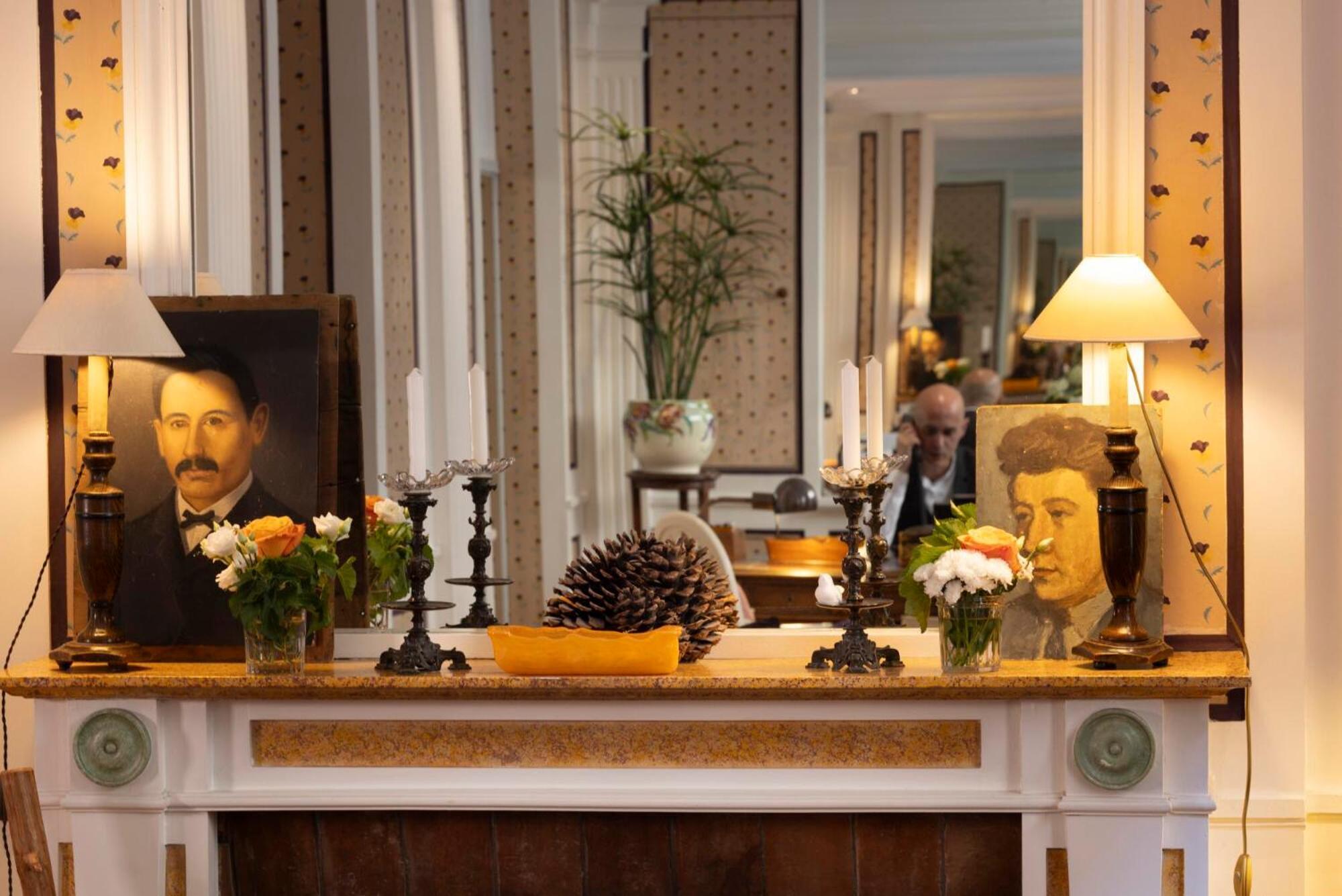 Hotel Le Saint Gregoire Paris Bagian luar foto
