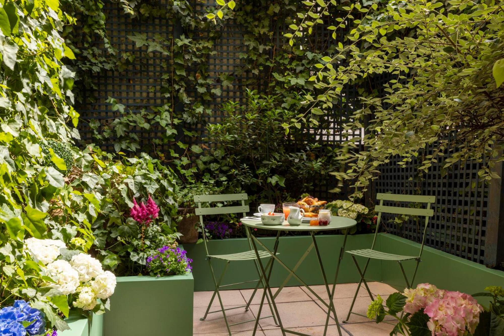 Hotel Le Saint Gregoire Paris Bagian luar foto