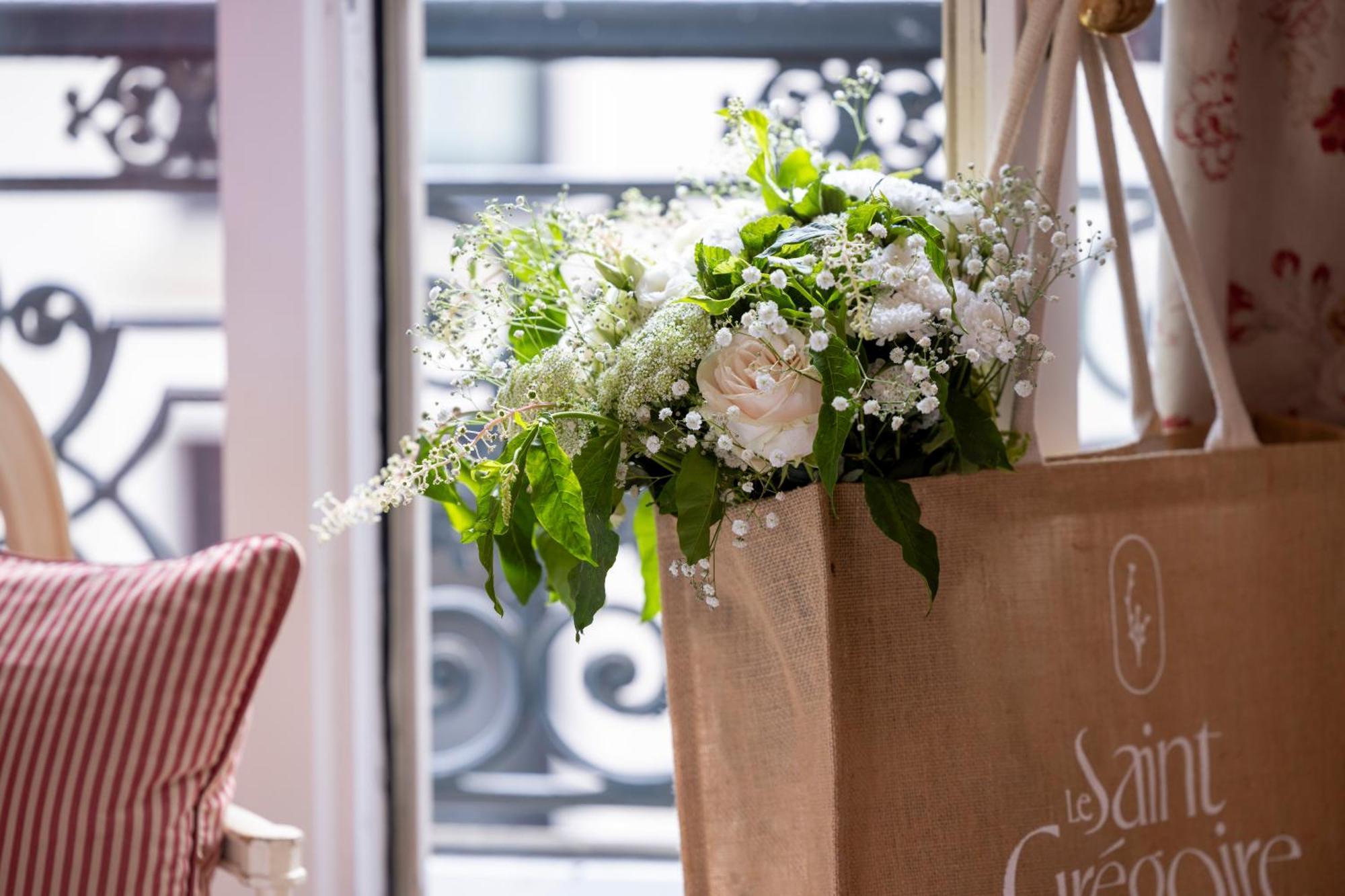 Hotel Le Saint Gregoire Paris Bagian luar foto